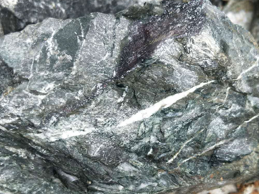 钼矿石加工